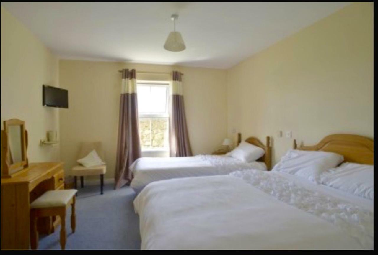 Tory Harbour View Hotel Tory Island Buitenkant foto